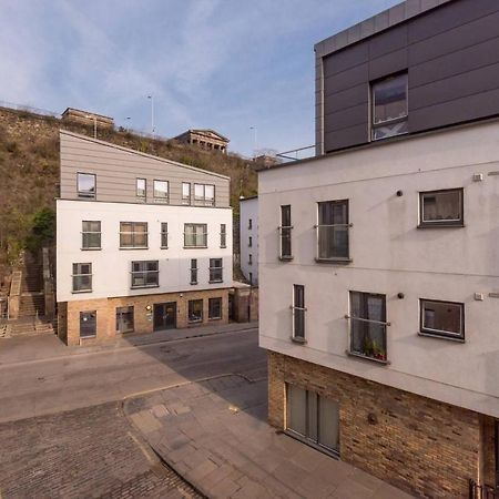 Joivy Old Town Apartment With Parking Close To Royal Mile Edinburgh Exterior photo