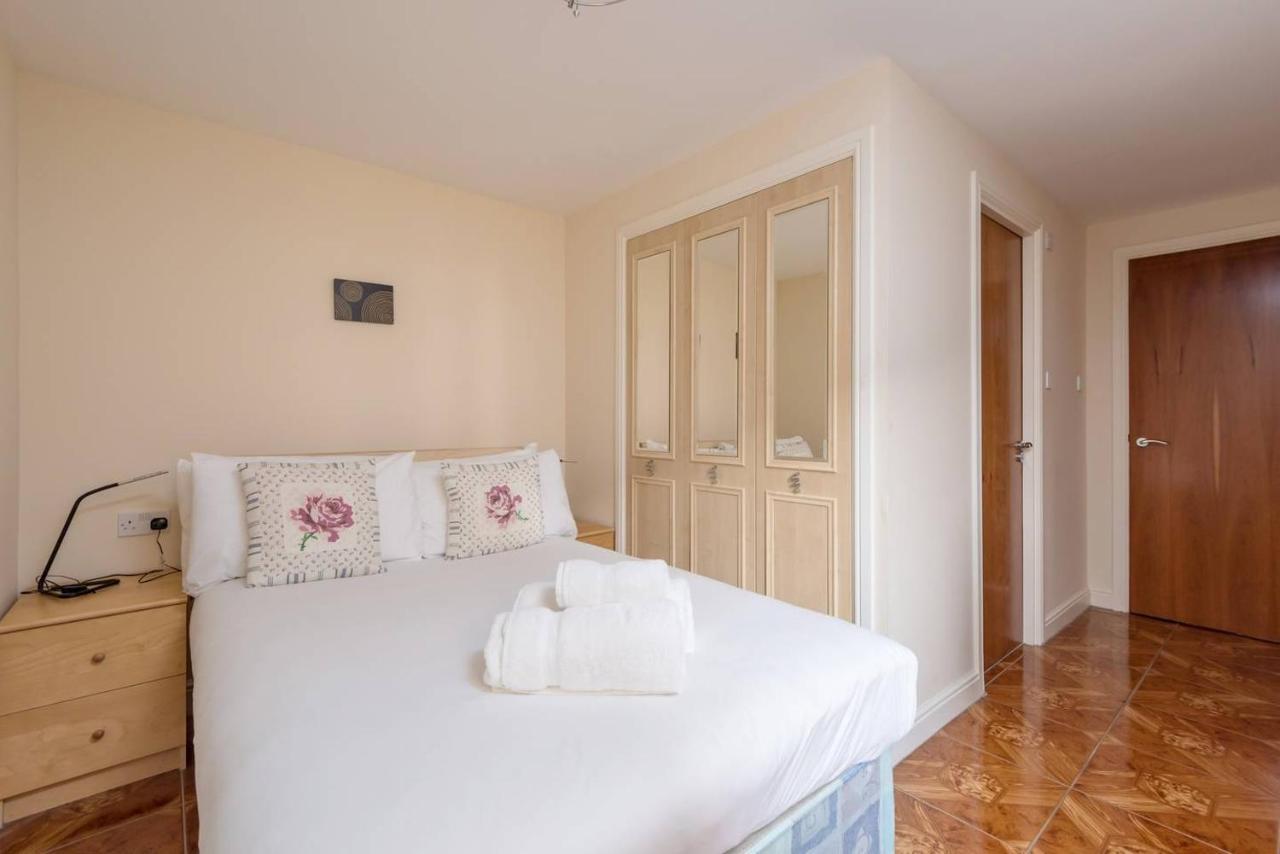 Joivy Old Town Apartment With Parking Close To Royal Mile Edinburgh Exterior photo
