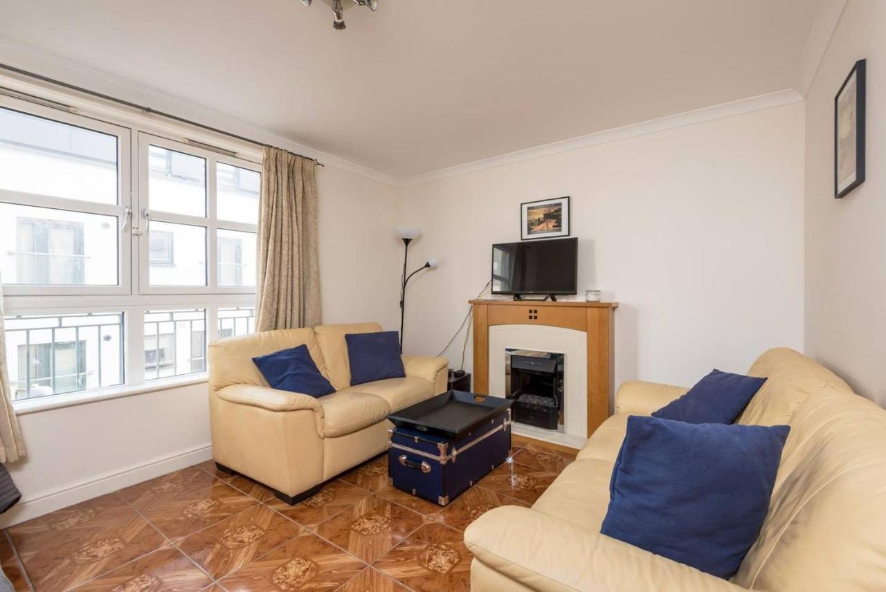 Joivy Old Town Apartment With Parking Close To Royal Mile Edinburgh Exterior photo